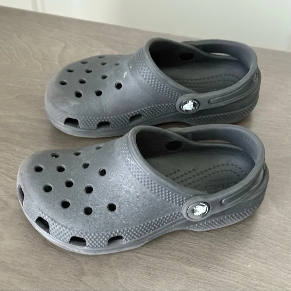 Kids Black Clogs